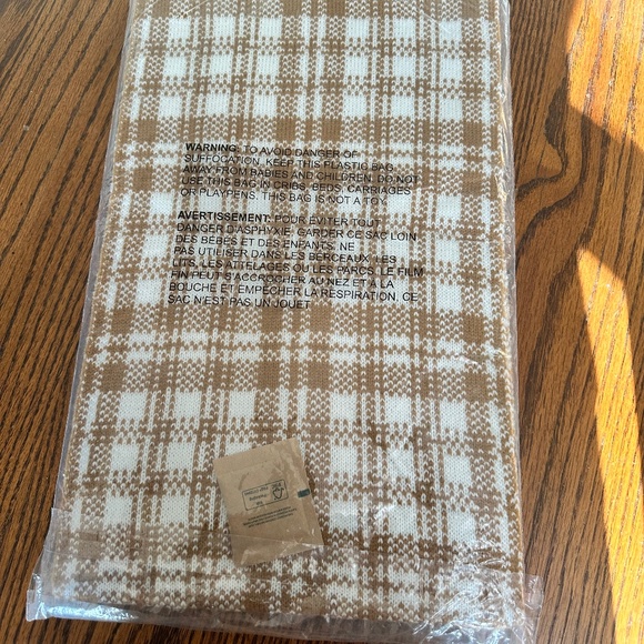 TIMBERLAND Plaid Scarf One Size NWT - Picture 4 of 5